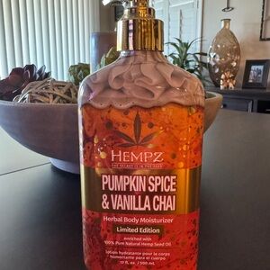 Hempz Herbal Body Moisturizer - Pumpkin Spice & Vanilla Chai